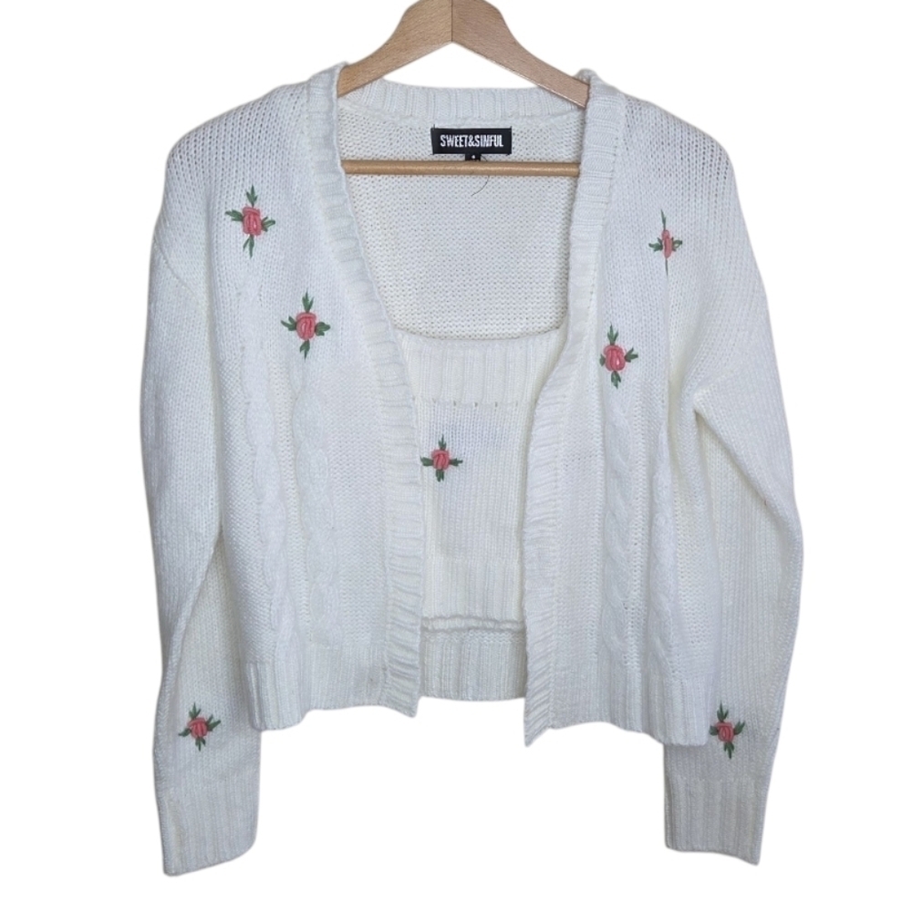 Sweet & Sinful | Ivory & Pink Rose Embroidered Knit Sweater Twinset Size Small